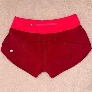 Lululemon Speed Up shorts Size 2 2.5 Inch